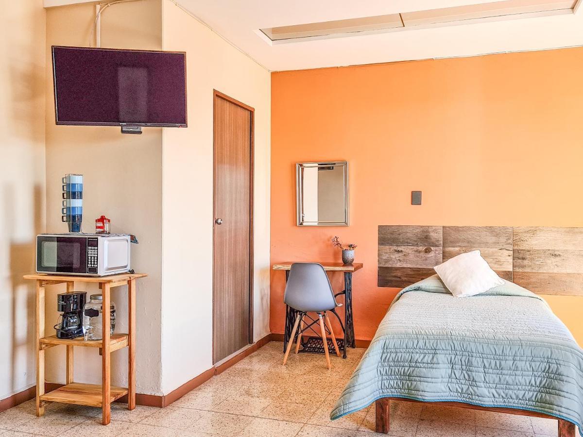 H. Galaxia Hotel Oaxaca Bagian luar foto