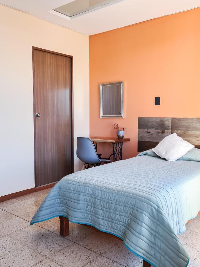 H. Galaxia Hotel Oaxaca Bagian luar foto